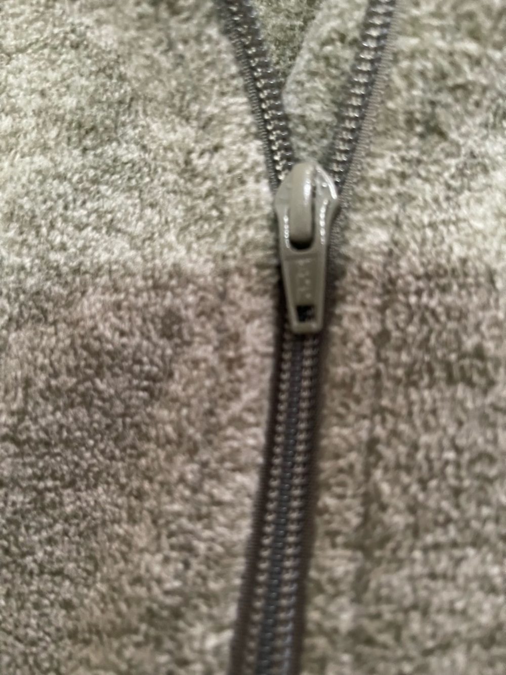 Duluth Fleece Jacket In Green - Picture 6 of 8